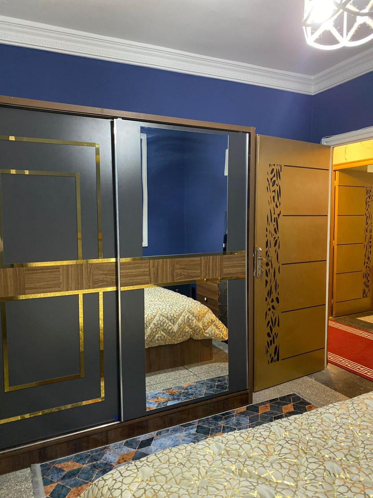 Appartement 3 Chambres Avec Balcon Tangeri Esterno foto